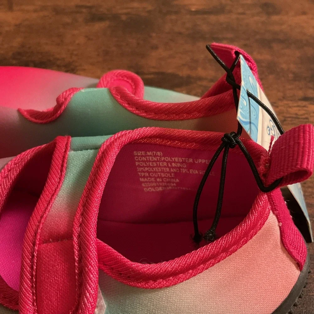 TODDLER GIRLS WATER SHOES MULTI COLOR 7/8‎ NWT